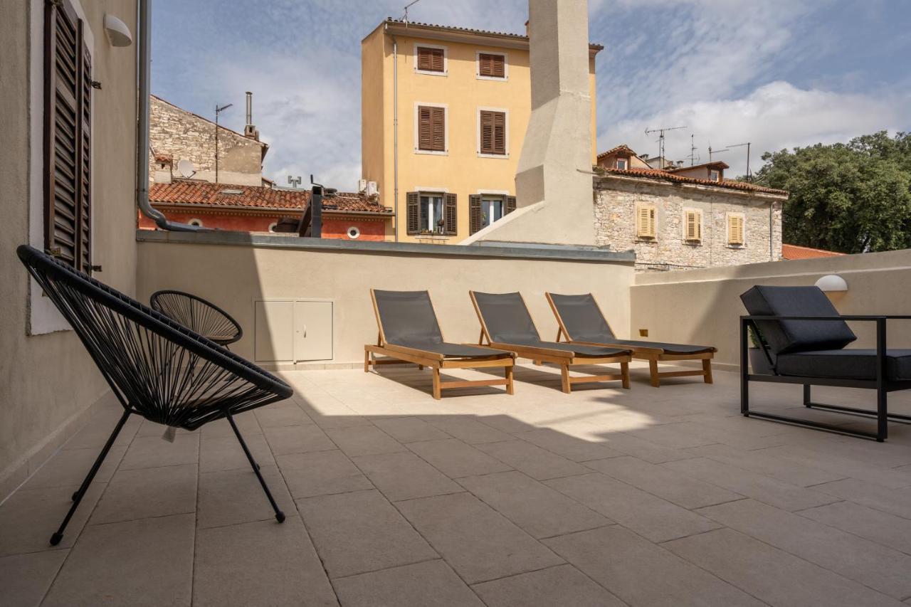 Aaa Apartments & Rooms Pula Buitenkant foto